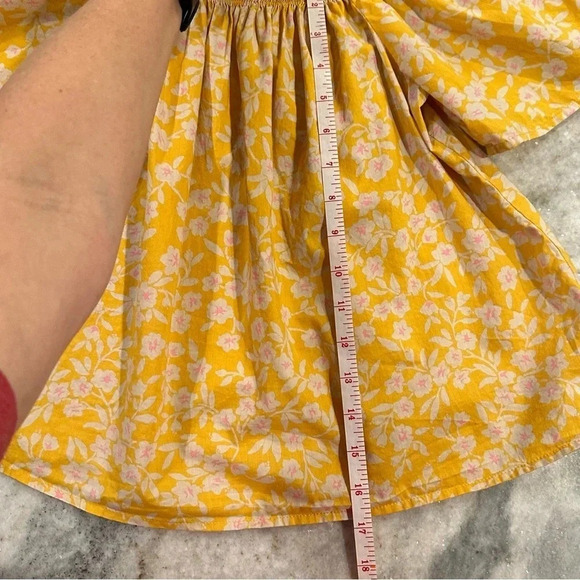There Abouts Girls Yellow Floral Smocked Neckline Size 10/12 - Picture 8 of 8